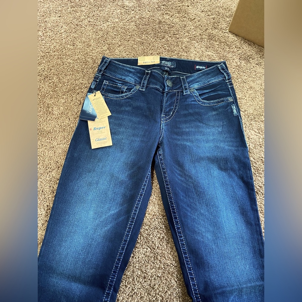 Silver Capris